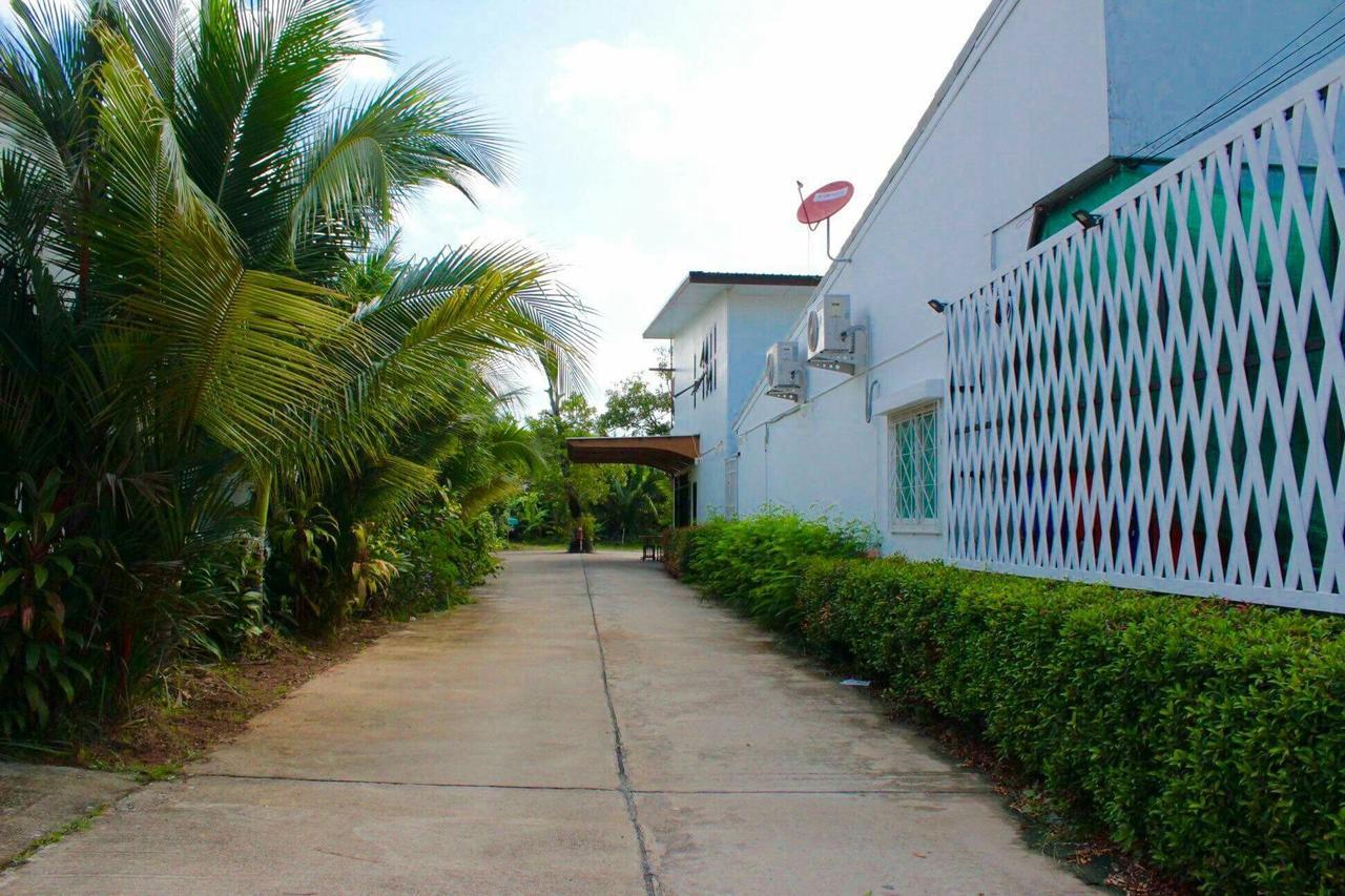 Phuthara Mansion Apartment Phuket Exterior photo